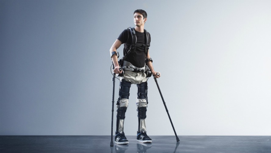 Phoenix Robotics – Esoscheletro restituisce movimento a bambini e adulti paralitici